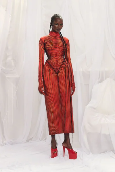 Look 5